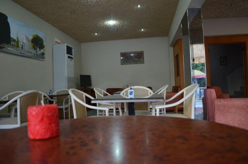 Kremasti Memories Aparthotel Luaran gambar
